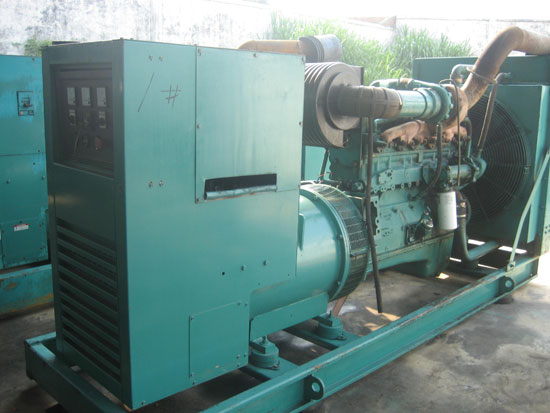 北戴河租赁发电机- 发电机碳刷磨损的原因是什么